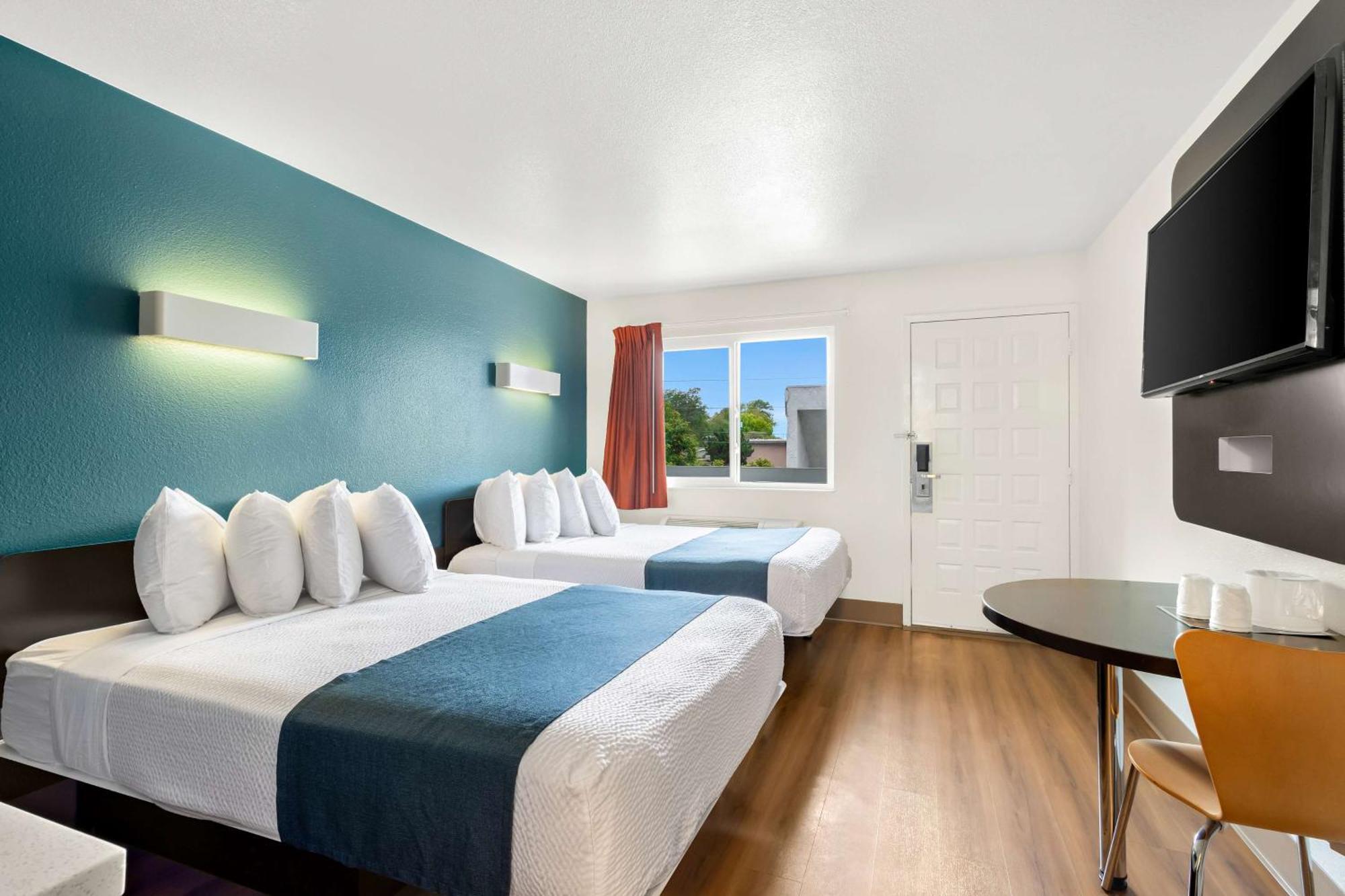 Studio 6 Suites Carpinteria, Ca Santa Barbara South Exterior foto